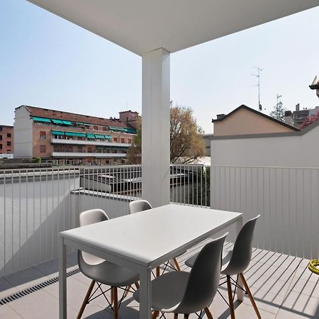 Altido Spacious Apt For 4 With Balcony In Porta Romana Milan Luaran gambar