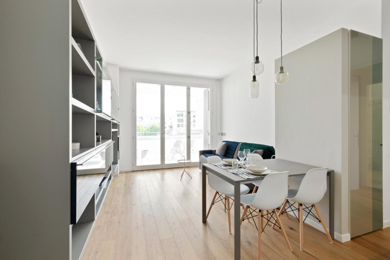 Altido Spacious Apt For 4 With Balcony In Porta Romana Milan Luaran gambar